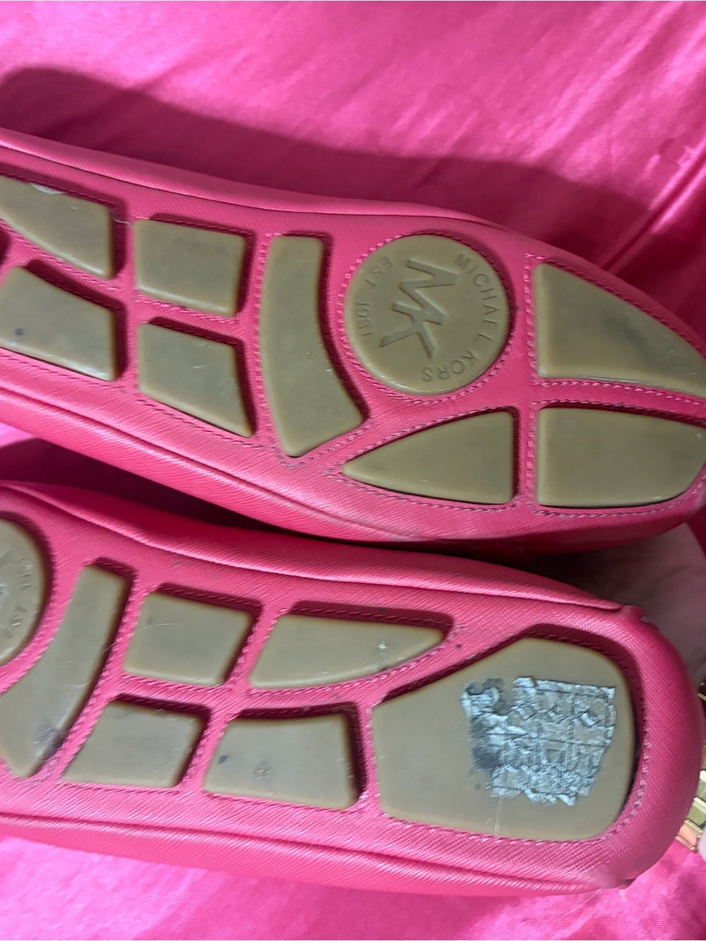 Michael Kors Hot Pink Logo Ballet Flats - Picture 6 of 7